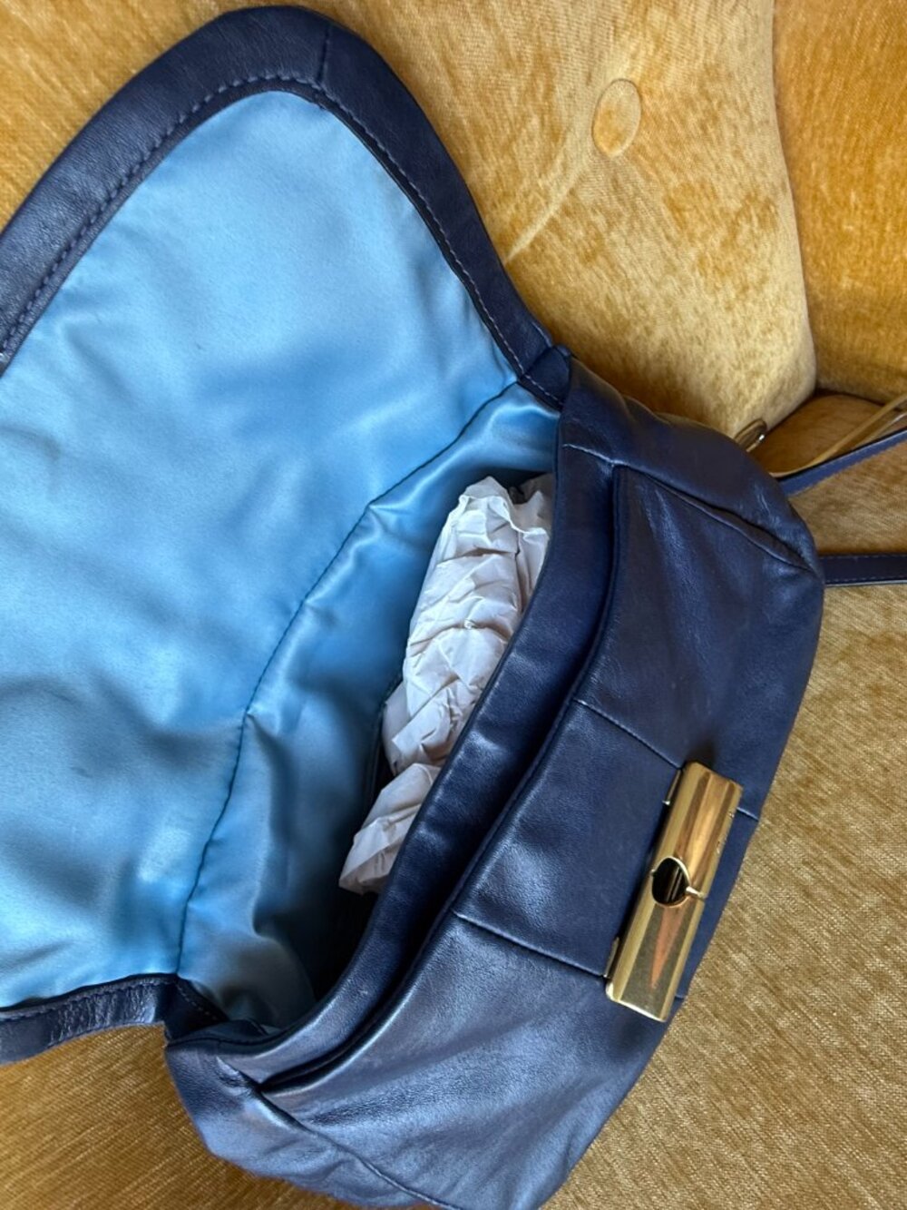 COACH KRISTIN HIPPIE Blue Shoulder & Crossbody Smooth Soft Leather Bag - Picture 5 of 13